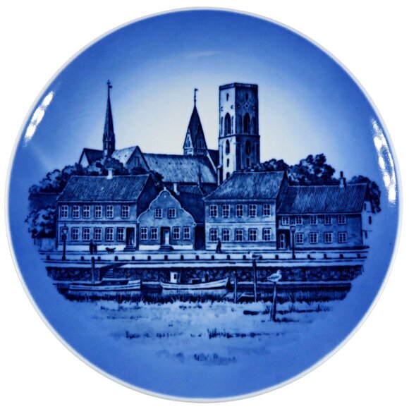 5 Danish Wall Plates – Royal Copenhagen & B&G – Scenic, Souvenir, Christmas - Picture 2 of 10